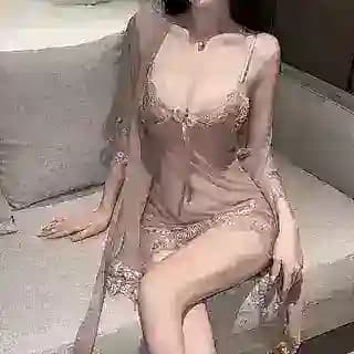 滋润的土地。 Profile