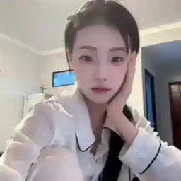 番禺橙子 Profile