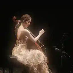 Melodina. 🎻 Profile