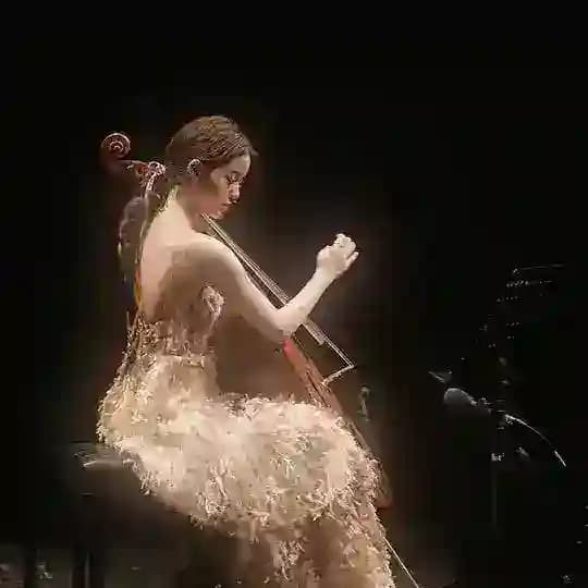 Melodina. 🎻 Profile
