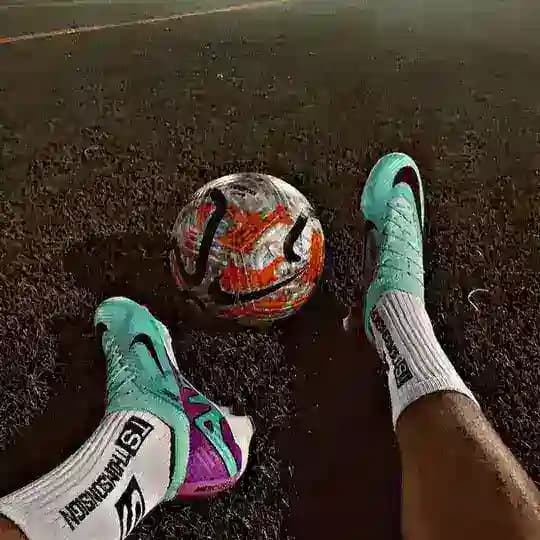 စလော့ဂိမ်းဆိုဒ် 555Sport မြန်မာကြေး ဘော်ဒီ မောင်း Profile