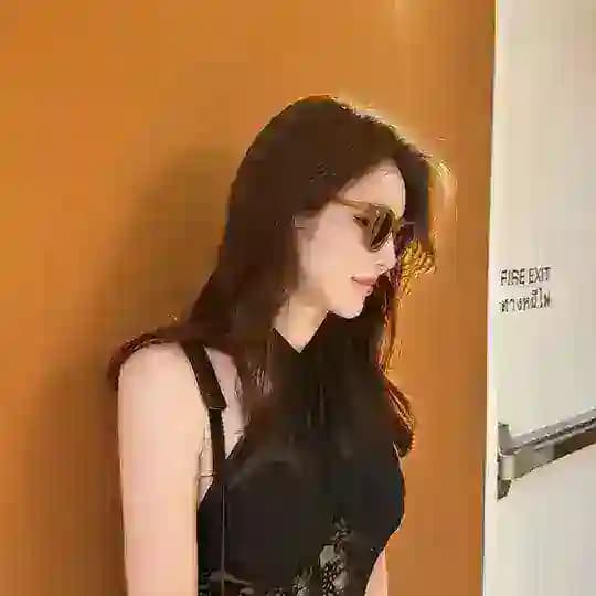 楚楚留言机 Profile
