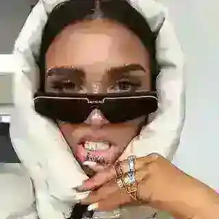 Sunglasses Kyiv Profile