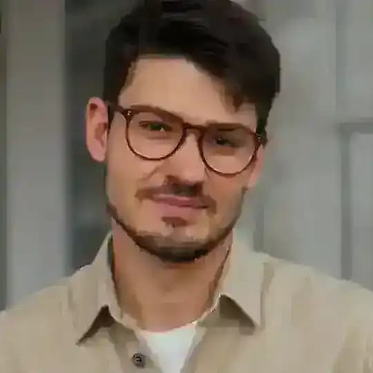 Данил Махницкий