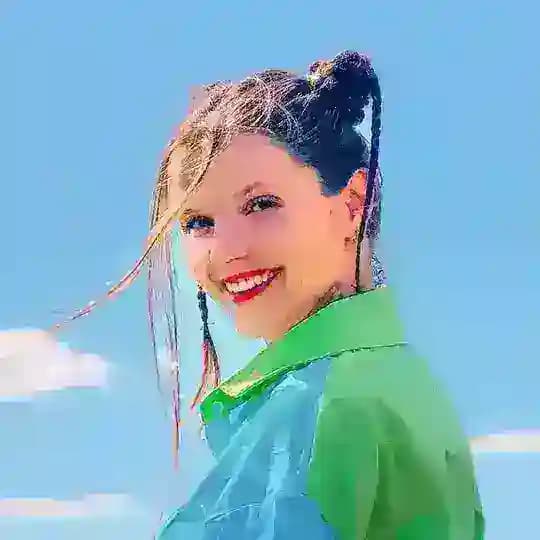 Кристина design.kristall 🔝 Школа дизайна • Курсы по инфографике для Wildberries и Ozon • Карточки для маркетплейсов • Графически