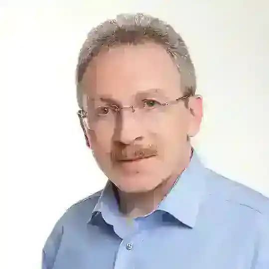 Эрнест Макаренко