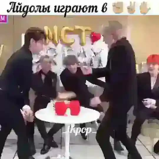 🎧 K-pop Idols 🎹