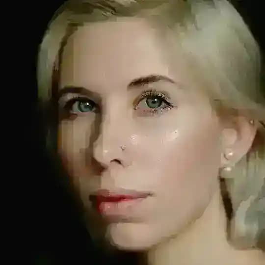 Щеглова Алина