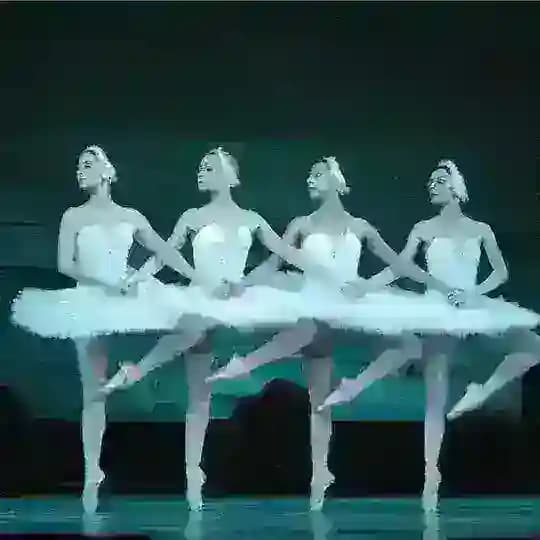 ☕️ Мерлин заваривает τσάι 🐌
