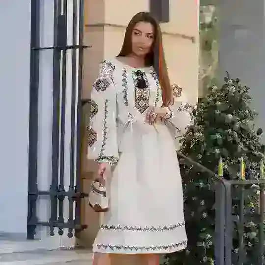 Вишиванки Джинси Туреччина/ Жіночий одяг