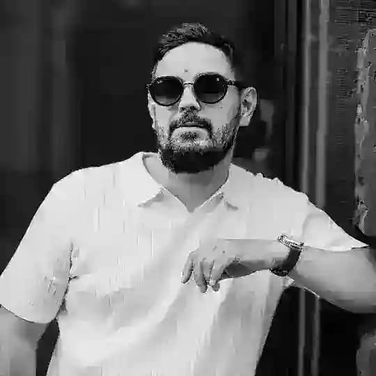 Александр Лебедев Profile