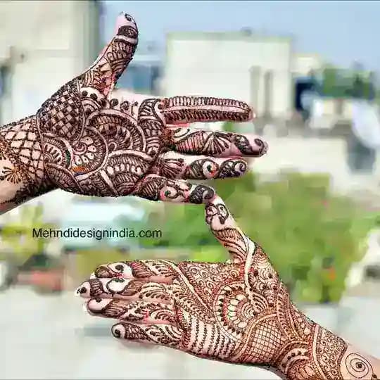 Latest Mehndi Designs