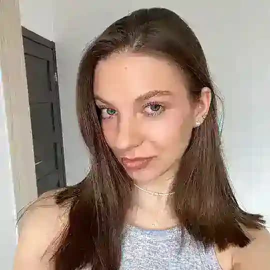 Полина Панченко✨