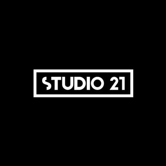 STUDIO 21