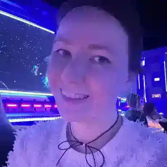 Alyona in the City 🏙️ Profile