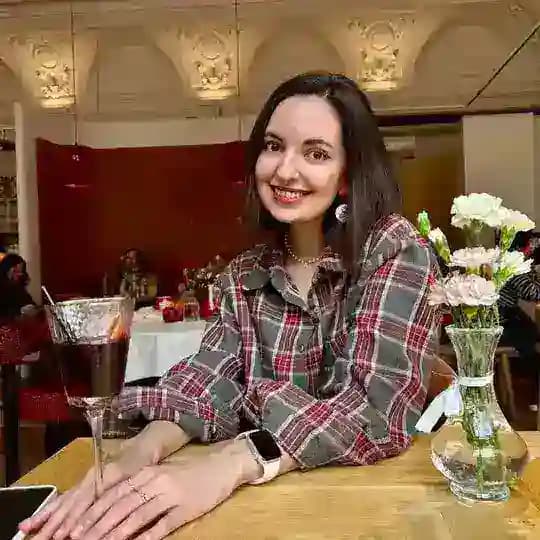 Менеджер по особым связям