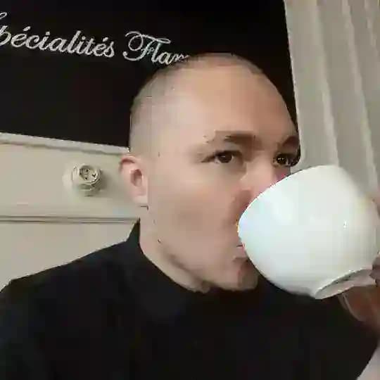 Денис Пиарский