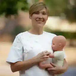 Елена Заболотная: ГВ | сон | прикорм | развитие Profile