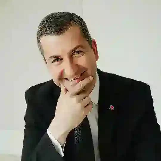 Александр Абраамян