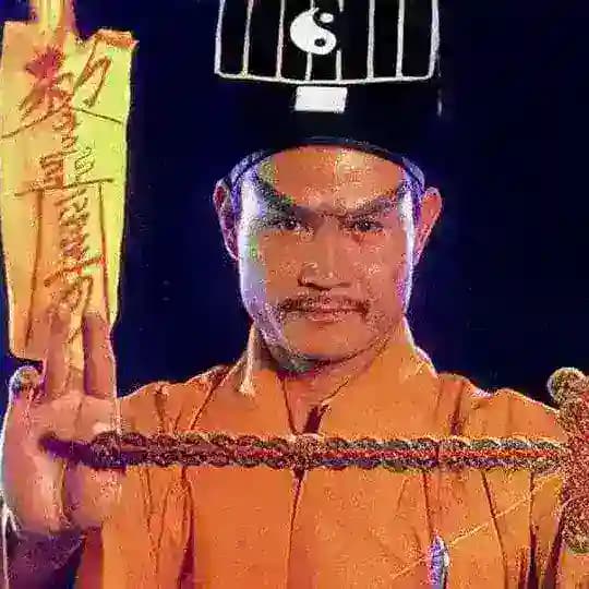 တရုတ်သရဲကားများ တရုတ်သရဲဟာသကားများ Mr Vampire တရုတ်တစ္ဆေကား