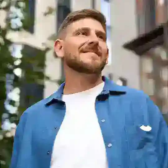 Артем Газаров