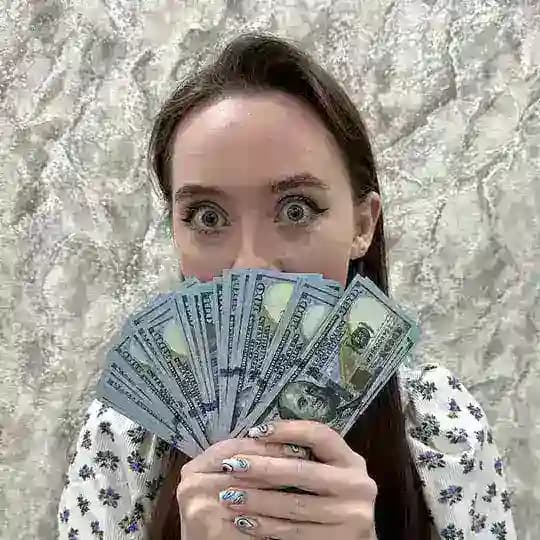 Sabrina in Crypto World π