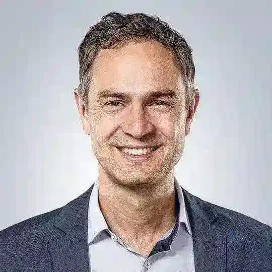 Dr. Daniele Ganser