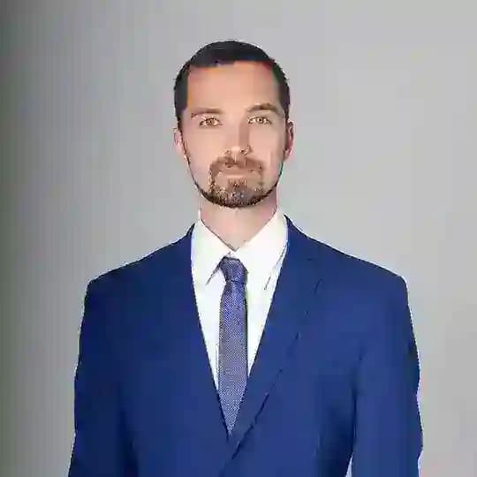 Депутат Бакеев Марат