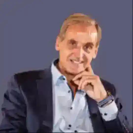 FLORIAN HOMM OFFIZIELL