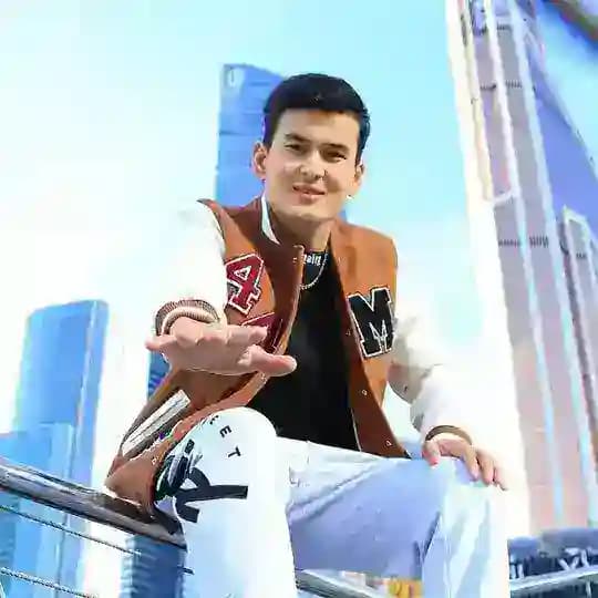 ILHOM BLOGGER Profile