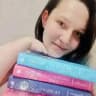 Лена читает 📚