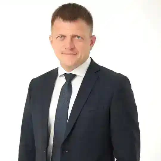 Юрий Лысенков