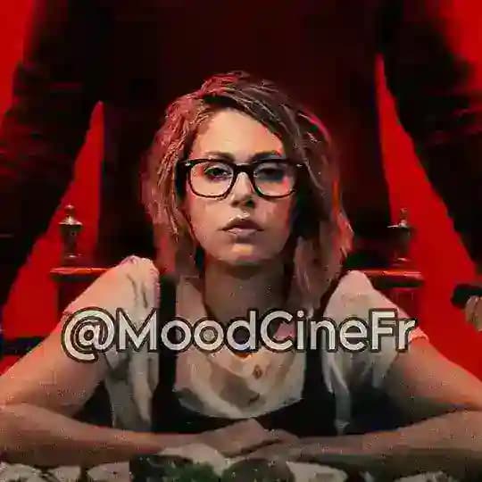 🎧 ᗰOOᗪ ᑕIᑎEᗰᗩ 🎬 Profile