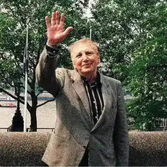 نزار قبانی