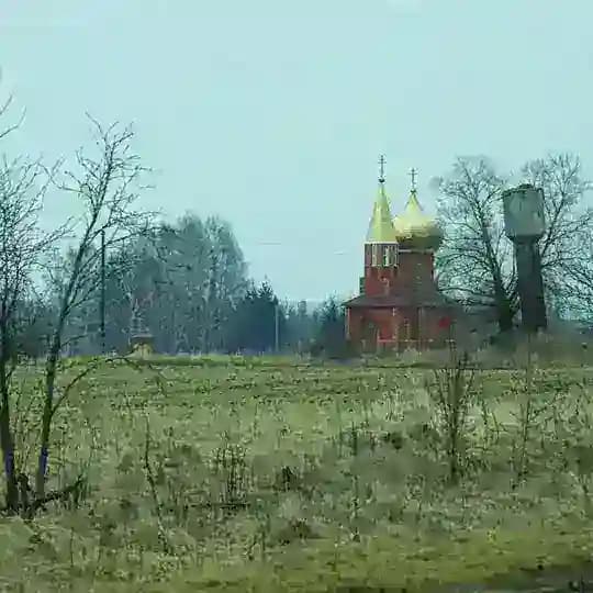 Храмы Конышевского благочиния Никольский храм Наумовка, Покровский храм Жигаево, Успенский храм Глазово.