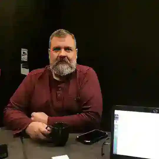 Разговор обывателей на кухне