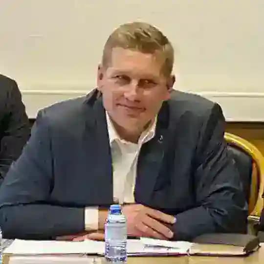 Савинов-медиа
