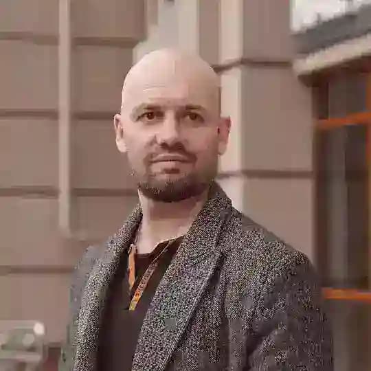 Aнтон Сумин | Медиаграмотность и цифровое будущее
