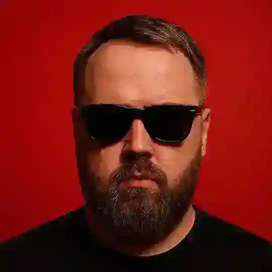 Дядя Валя Люкс
