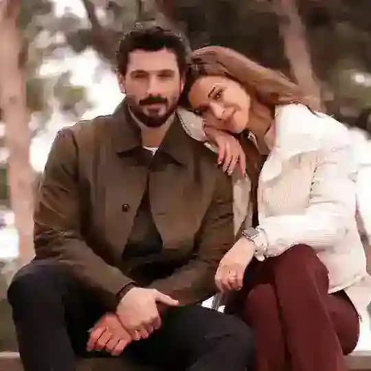 Yeralti : سریال زیرزمین