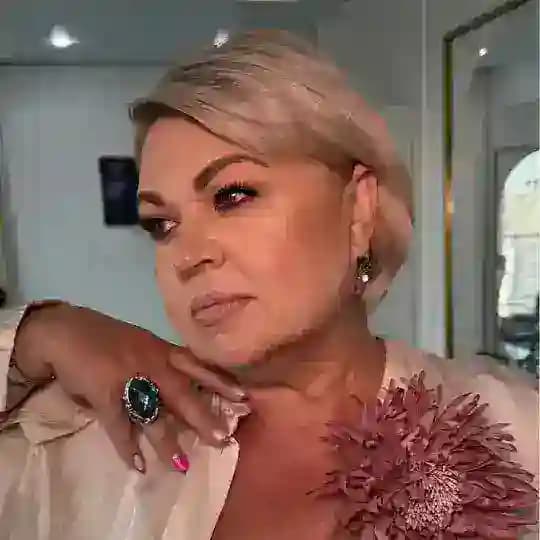 Татьяна Леонтьевна /@Zlata_tanja