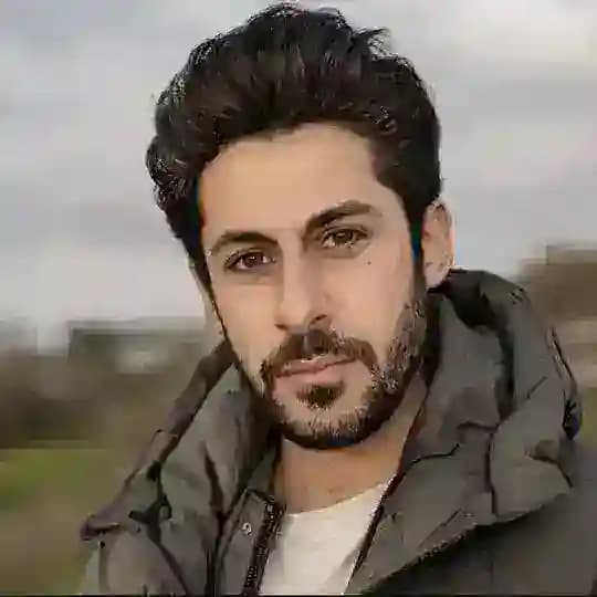 الإعلامي عبد الرحمن مطر