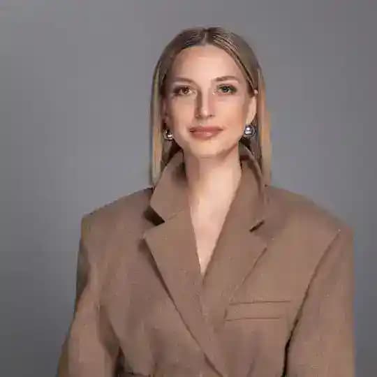 Блондинка в продажах