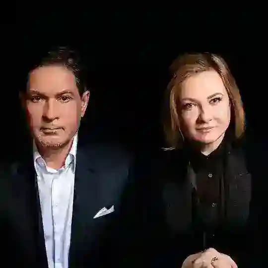 Андрей Безруков и Елена Вавилова