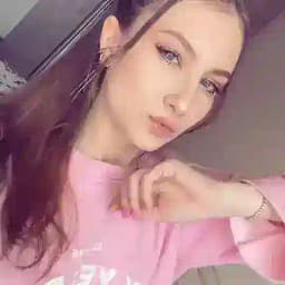 целую, anikiamak🎀 Profile