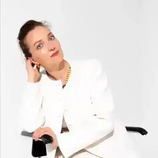 Анна права