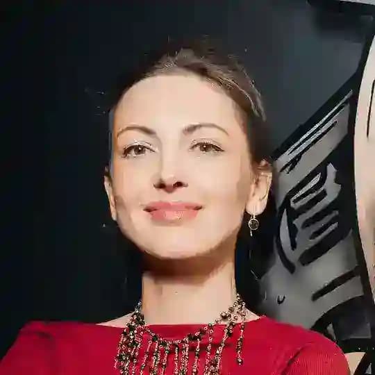 Анна Караулова