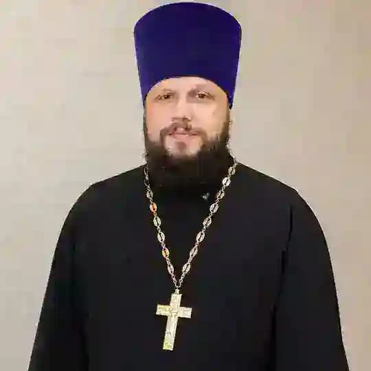 Учёный батюшка