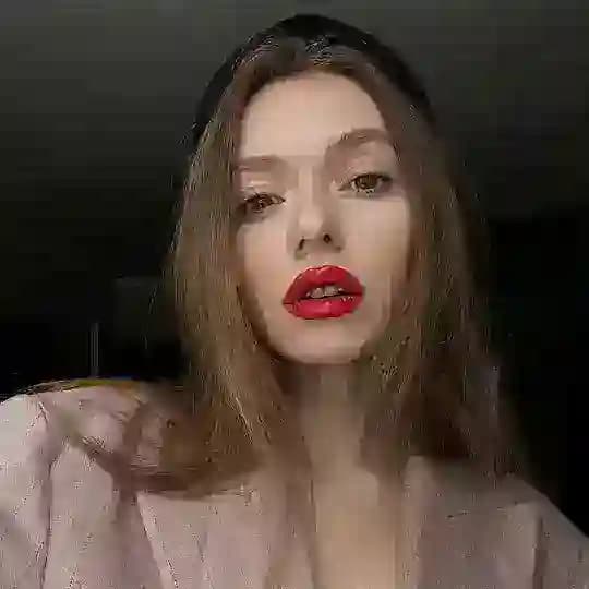 бѣлый блѣдный бѣсъ