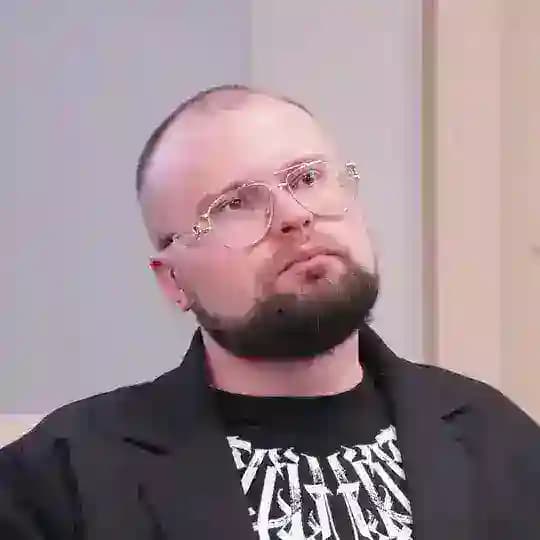 ДМИТРИЙ БОНДАРЬ
